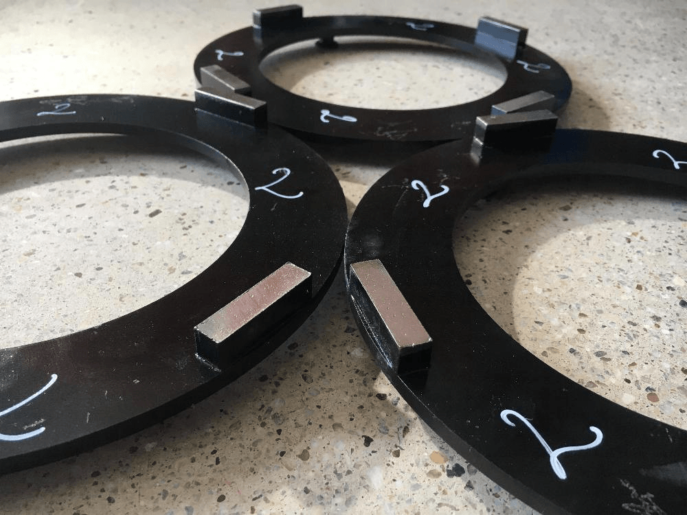 Fém kötésű szerszámok Levighetor Max géphez