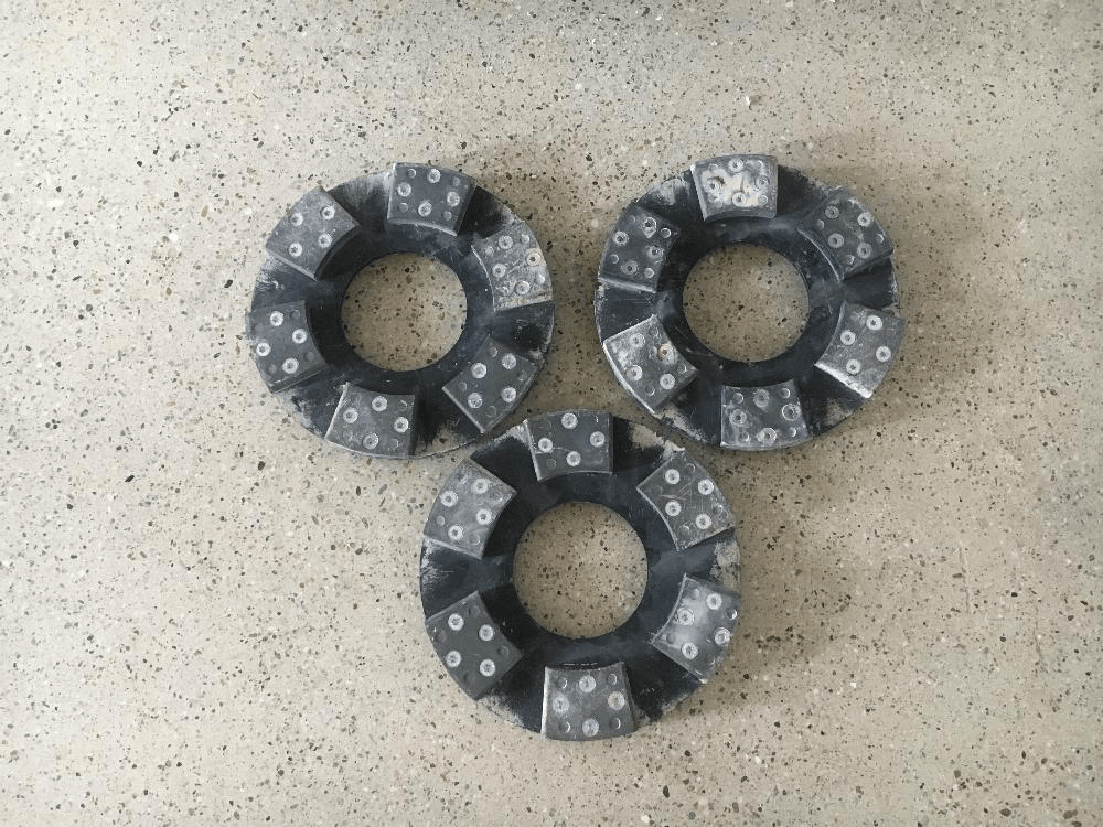 Fém kötésű szerszámok Levighetor Max géphez