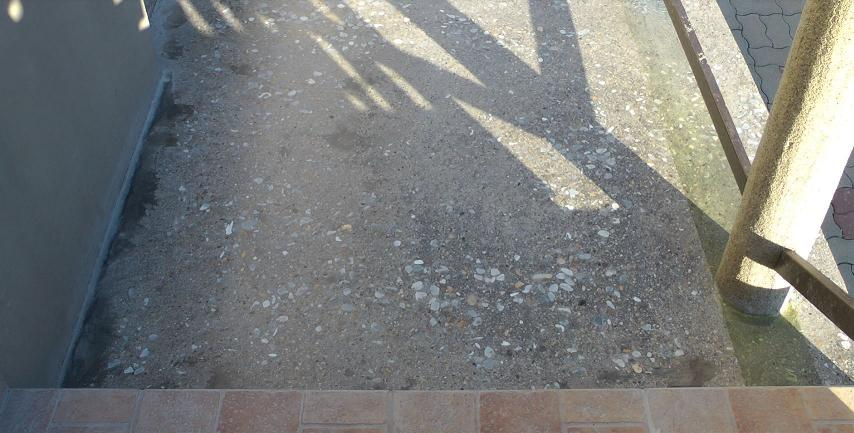 családi ház felújítása kisebb gépekkel