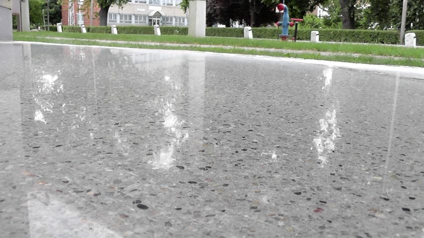 htc superfloor betoncsiszolás, csiszolt beton, betonmarás, betoncsiszolás